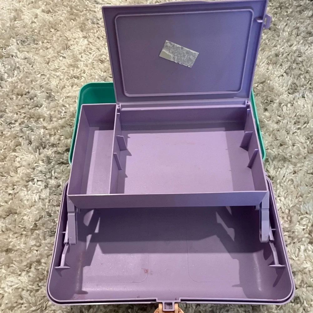 Caboodles on the go girl case Seafoam and lavender